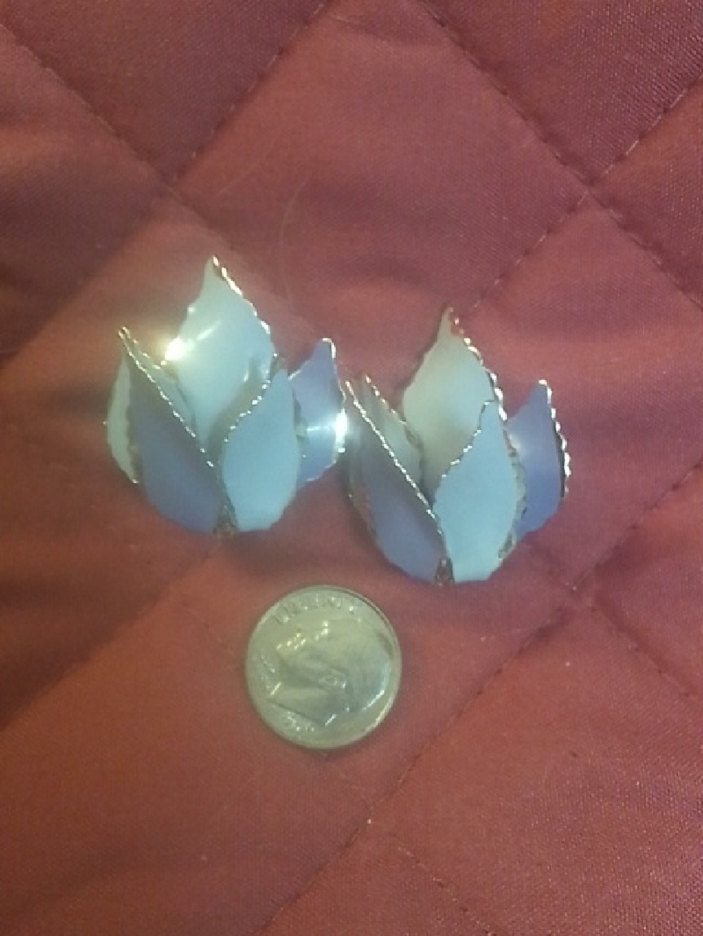 Vintage Light Purple Enamel Floral Clip-On Earrings - Unbranded